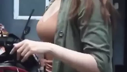 Tamanna bhatia sıcak göğüsler