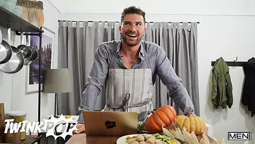 Dante Archie'den saklanmasını istiyor, böylece onu with pierce ile aldatan erkek arkadaşı Chris'i görüntülü arayabilir - twinkpop