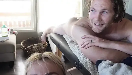 Massage Bed Glory Hole Blowjob & Facial