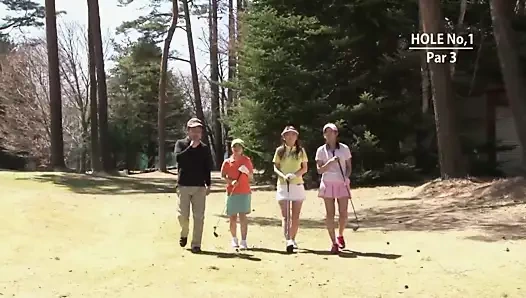 Golf fahişe alır alay ve kremalı tarafından iki adamlar