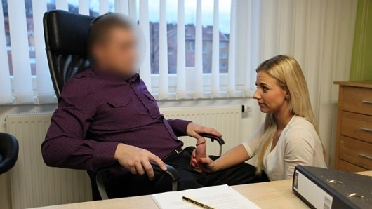 Kredi4k. civciv adım anneler arabayı kaşıdı, bu yüzden neden krediyi becermeli