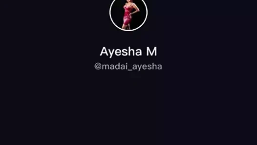 morrita con micro traje