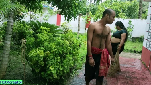 Desi güzel busty hizmetçi sıcak seks yapıyor!