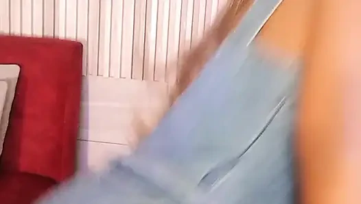 Seni çıplak düşünüyorum