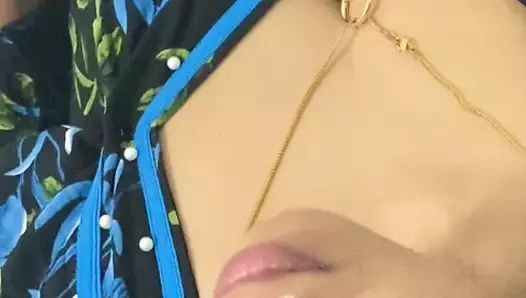 Hintli tamil bölüm 2 büyük göğüslerle oynuyor