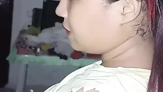 Komşumun amında büyük horoz - büyük sarkık memeli ve sevimli yüzlü esmer