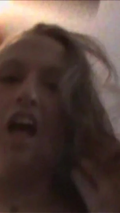 Gerçek ev yapımı amatör sextape ile düzgün vücutlu kız arkadaş | Klip 3