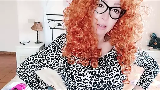 Üvey annen garip sırrını keşfetti ve...