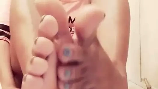 Güzel ayaklar yukarı yakın 2