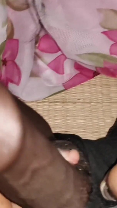 Hintli teyze Su kayınbiraderi'nin elinden çıktı, seksi video, seksi video, seks videosu., Hintçe seks videosu, romantik seks | Klip 1