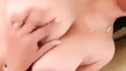 Bu Hint vücuduna sahipsen 75000 inr almak için benimle iletişime geç