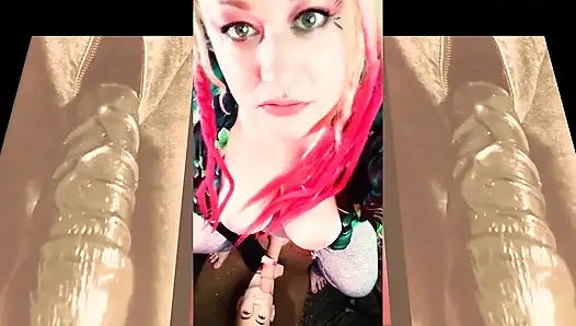 Sevimli sahibe ilk büyük zenci yarağını emip ağzına boşalmanı izlemek istiyor