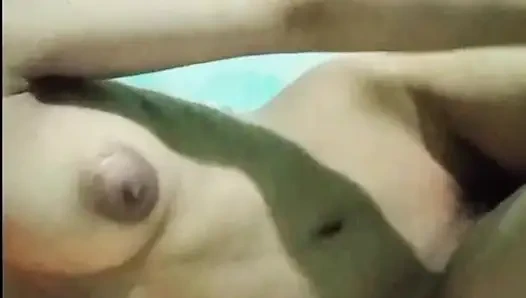 Hintli öğretmenin rol oyunu