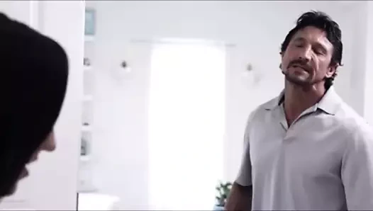 yaramaz üvey kız amara