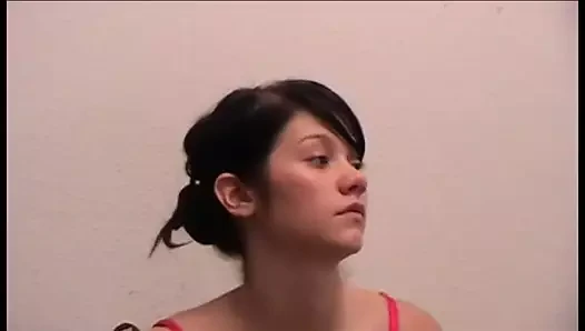 Kokmuş ayaklarımı kokla