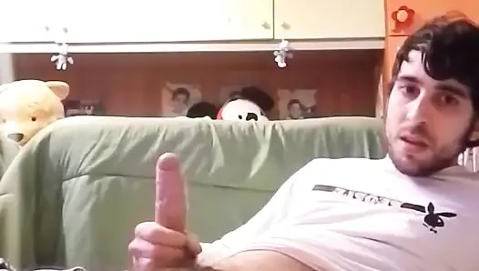 Odada penis gösteriyorum