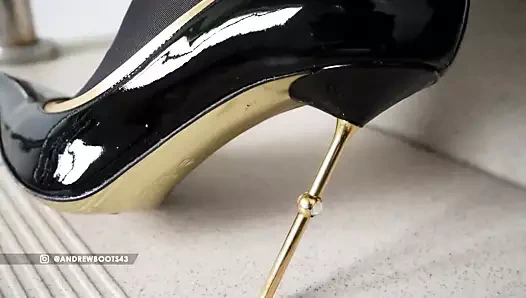 Valerias gianmarco – külotlu çorap ve topuklu ayakkabılar