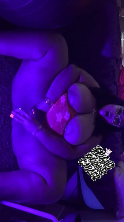 Bakış açısı biraz tatlı biggdebbiecakez için sakso çekiyorsun ihtiyacın olan şey