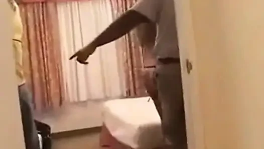 Aldatılan orta yaşlı seksi kadın - aldatan evli kadın