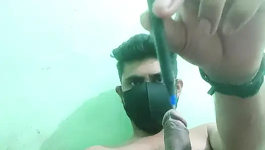 Büyük yarak undar tha pan. oyun tavasında oğlan yarağı