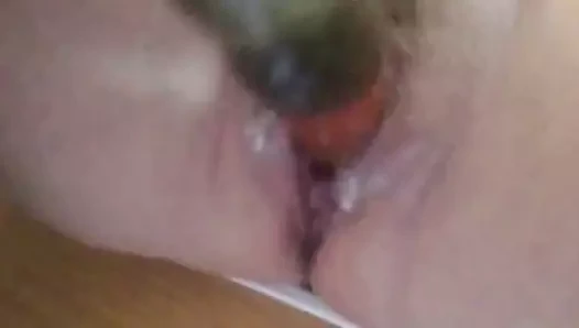 Kremsi kedi güzel sikme bu sabah ile benim oyuncak