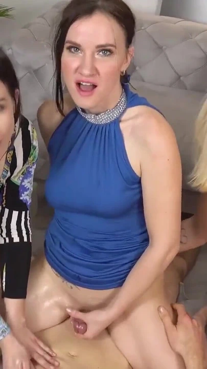 Sakin olun bayanlar! Herkes 4kcfnm'de sıra alıyor | Klip 1