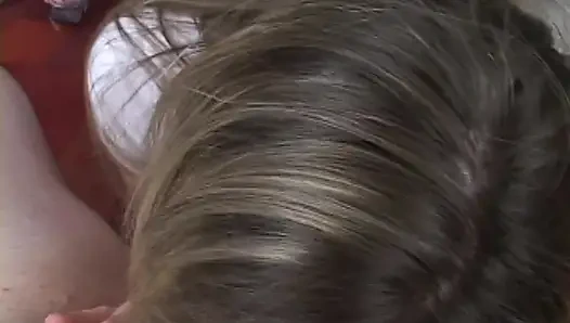 Üniversite yurdu oral seks partisi ateşli 20 yaşındaki sürtükler yarak emiyor