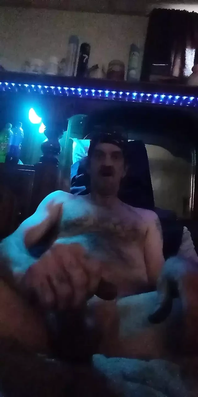 Mastürbasyon yapıyor