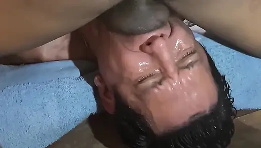 Büyük yarak ağzımı sikiyor - bölüm 1