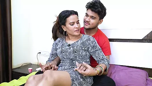 Indian hot boyfriend girlfriend hardcore sex in hindi audio