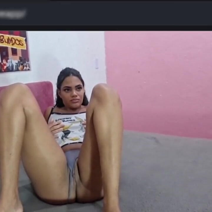 Üvey babam ile 100 anal canlı seks