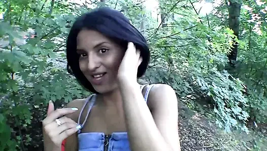 Parkta büyük yarak emiyor