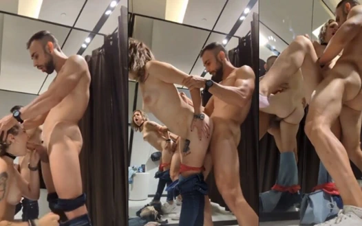 Bir mağazanın soyunma odasında bir yabancıyla sikişiyorum