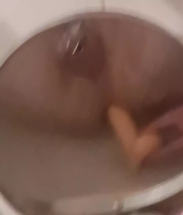 İçime dildo