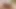 Sümüksü penis başı ve sünnet derisi gevşek penisle oynuyor.
