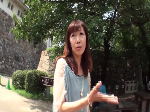 M915G01 AV shooting at a hotel in the afternoon with a 40-something mature woman who applied from Nagoya in search of stimulation with an AV actor who was interested!