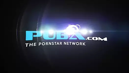 Shyla'nın sıcak anal üçlü sikme