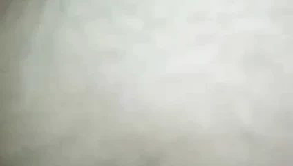 Üçlüden daha fazlası... köpeğini dövüyor