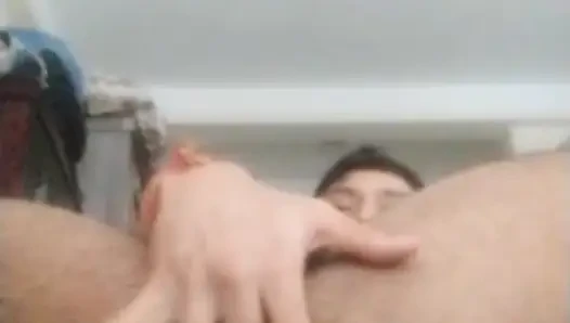 Femboy Gauri hizmet için hazır babalar