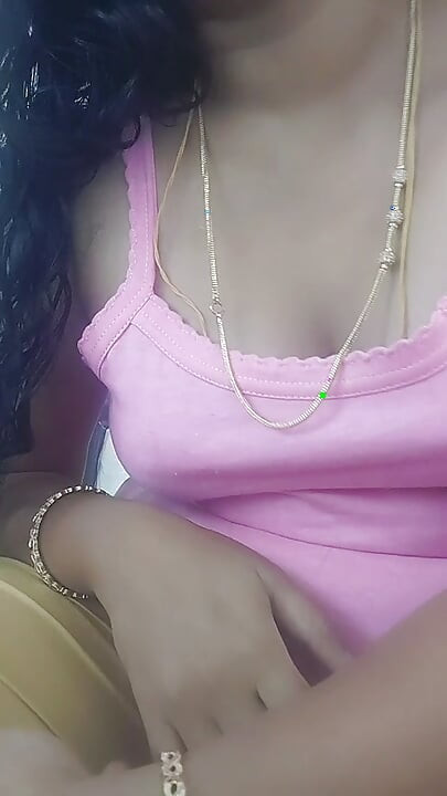 Swetha tamil madde 9 inç dildo mastürbasyonu