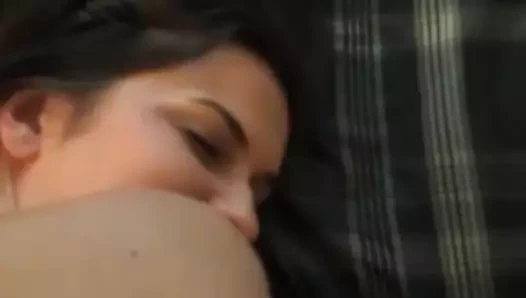 amatör esmer busty bebeğim