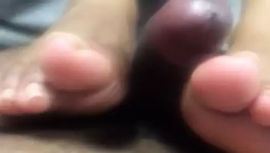Danielle'in ilk footjob