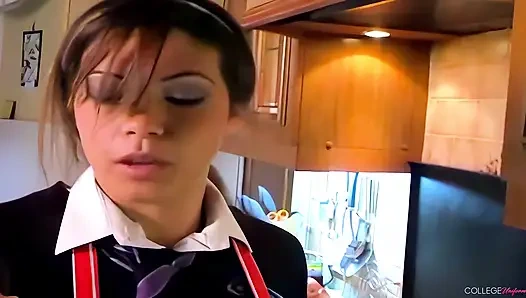 Samantha Buxton'ın yer aldığı çorba mutfağı videosu