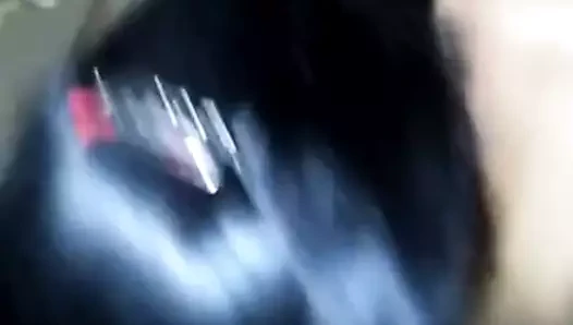 ödeme yapan misafir ile Telugu teyze