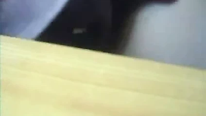 Hairy pussed Chubby girl sneaks in a camshow