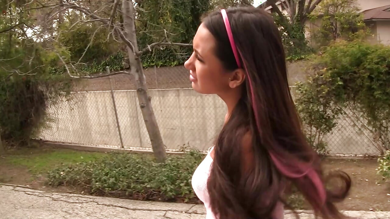 Couples Desire The Babysitter 05 Scene 3