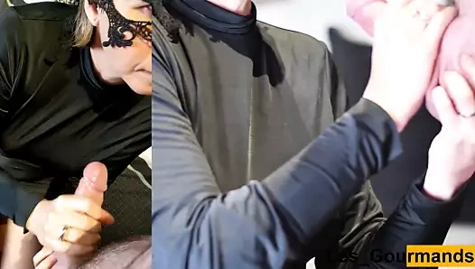 Milf berbat içinde siyah elbise ve gets boşalmak üzerinde yüz