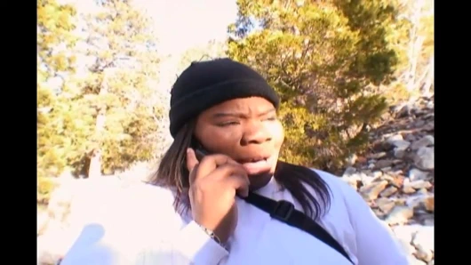 2 büyük üvey anne ve 1 büyük siyah colt