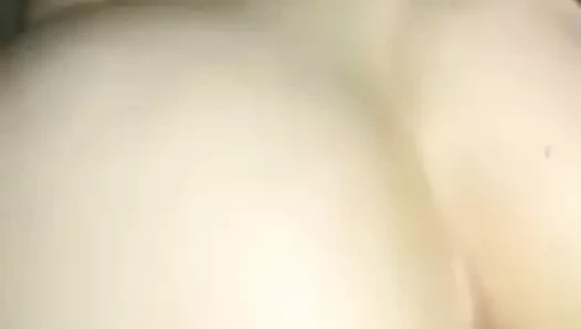 Büyük siyah horoz sikme içinde köpek beyaz kız ile büyük göt