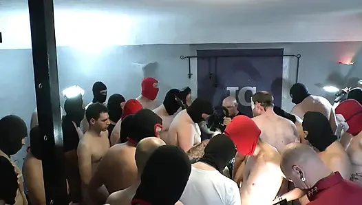 Grup seks çılgını partisi